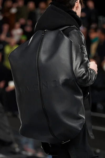Look 183